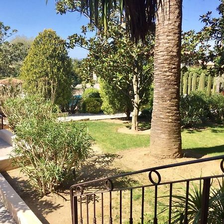 Appartement Spacieux Avec Jardin Coeur De St Tropez แซ็ง-ทรอเป ภายนอก รูปภาพ