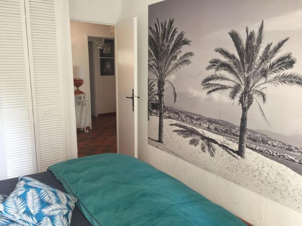 Appartement Spacieux Avec Jardin Coeur De St Tropez แซ็ง-ทรอเป ภายนอก รูปภาพ