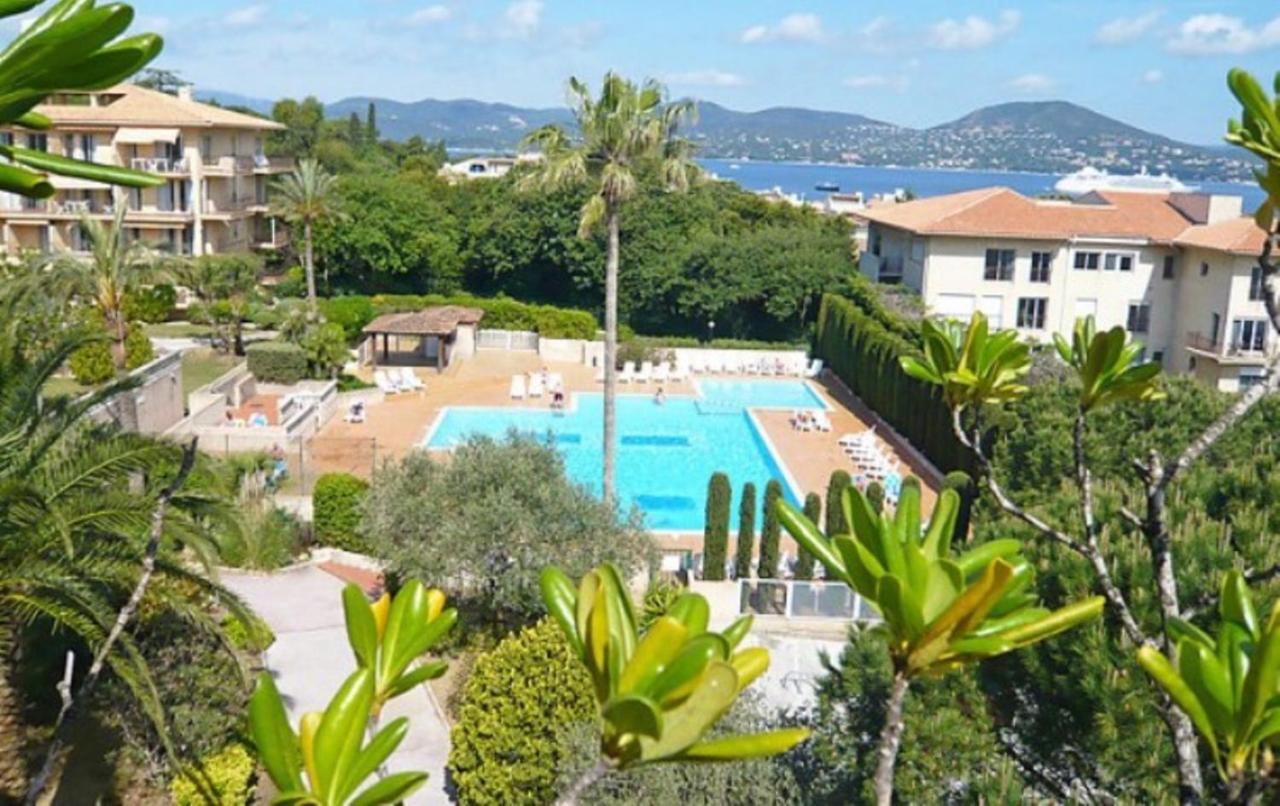 Appartement Spacieux Avec Jardin Coeur De St Tropez แซ็ง-ทรอเป ภายนอก รูปภาพ